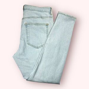 H&M Ultra High Rise Curvy Jeggings Light Blue Women's Jeans Size 12